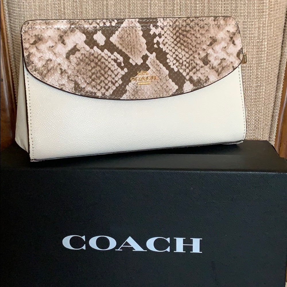 Coach Flap Clutch Chalk Snake F39219